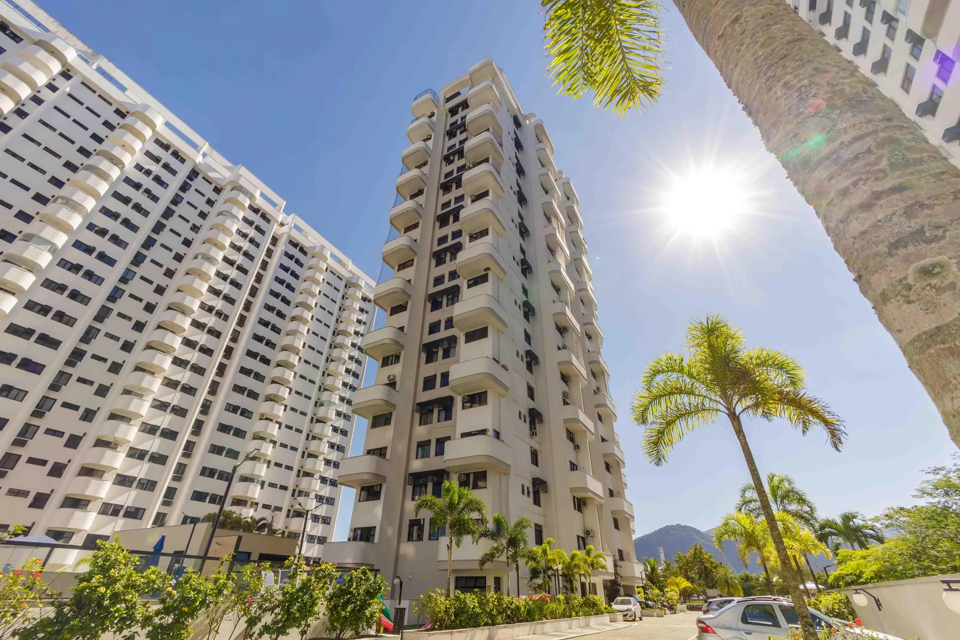 Apartamento mobiliado com 2 quartos em suíte e varanda — photo 40