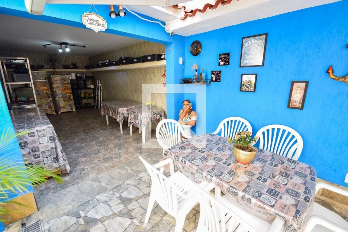 Casa mobiliada com 6 quartos e 3 suítes com jardim e BBQ — photo 59