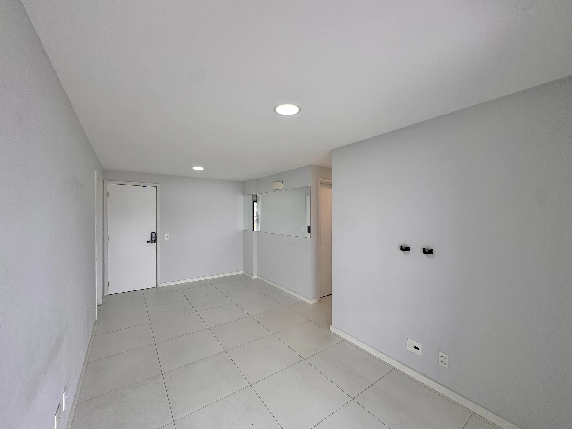 Rental apartment with 2 bedrooms, 1 en-suite bath — photo 13