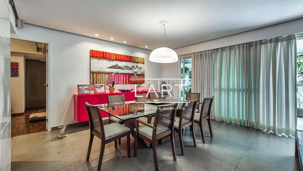 3-bedroom apartment with 240 m² and 3 parking spaces — photo 8