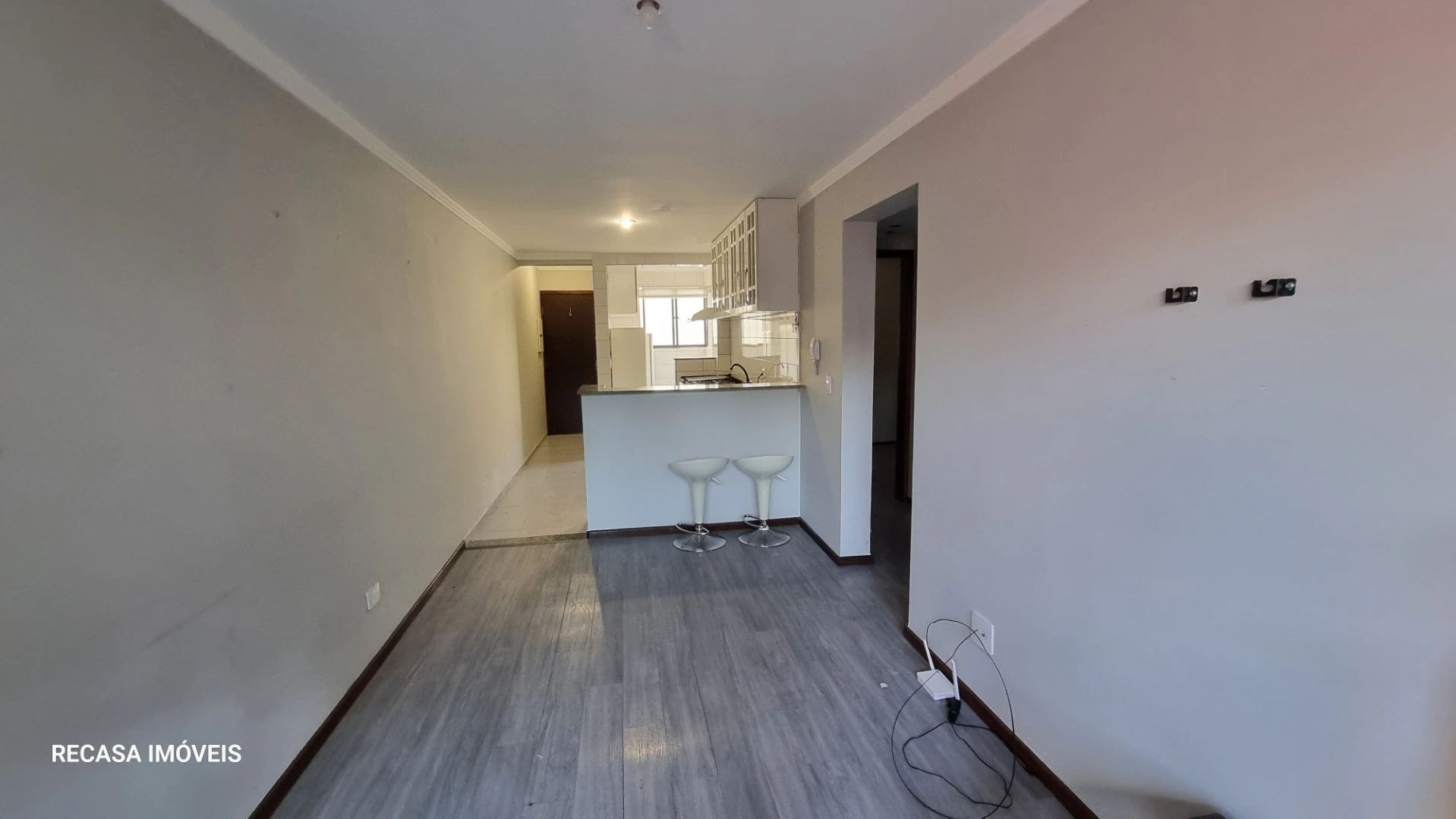 2-bedroom apartment with a washing machine in Curitiba — photo 6