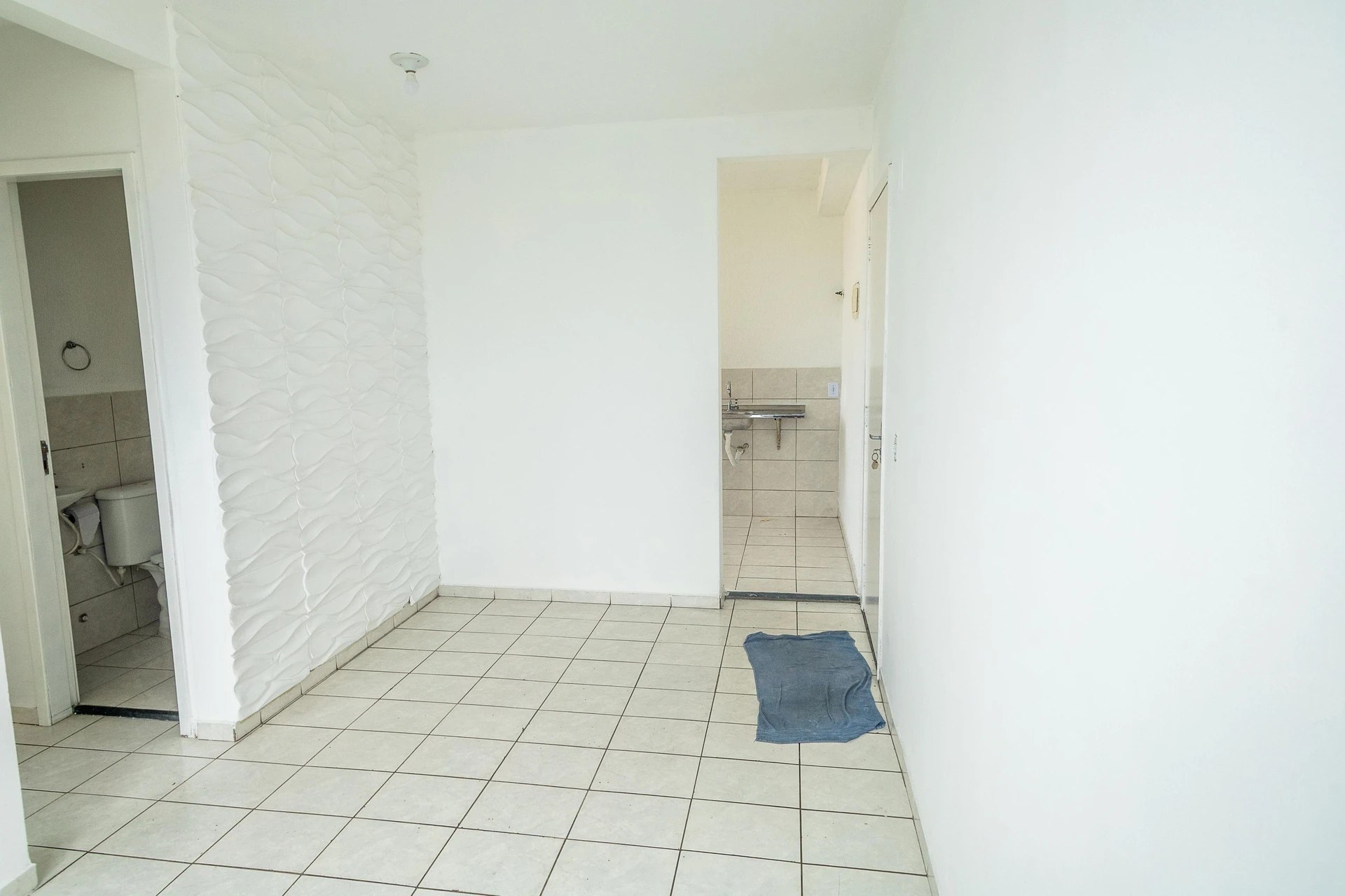 2-bedroom apartment with private garden and 1 parking spot — photo 11