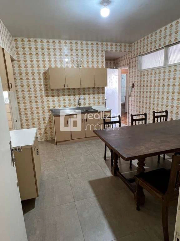 3-bedroom apartment with 2 bathrooms and 112 m² — photo 2