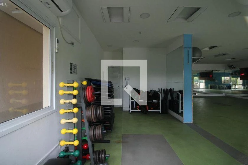 98 m² furnished apartment with 3 bedrooms and parking — photo 30