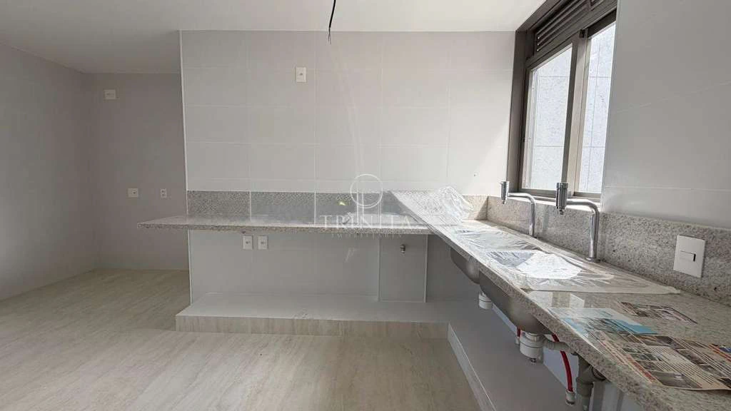 Apartamento 230 m² com 4 suítes e varanda — photo 11