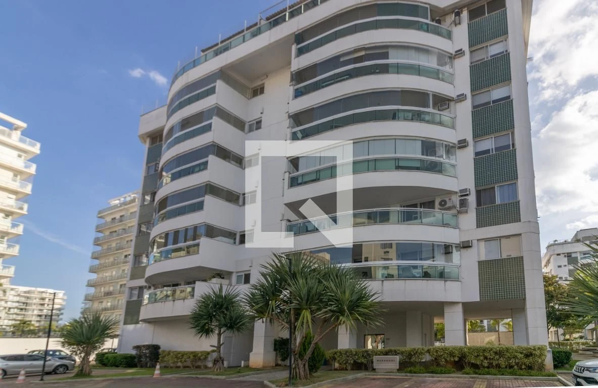 Apartamento para alugar com 5 quartos e piscina no condomínio — photo 97