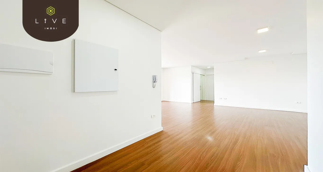 Apartment, 102 m², with floor-to-ceiling windows — photo 26