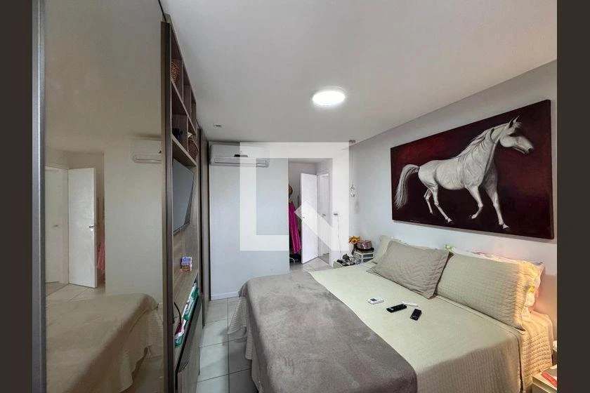 Furnished 360 m² apartment with 3 en-suite bedrooms — photo 13