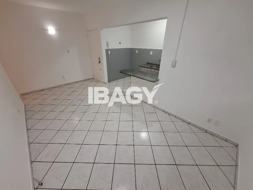 Apartamento de 69 m² con 3 dormitorios y cocina a gas — photo 2
