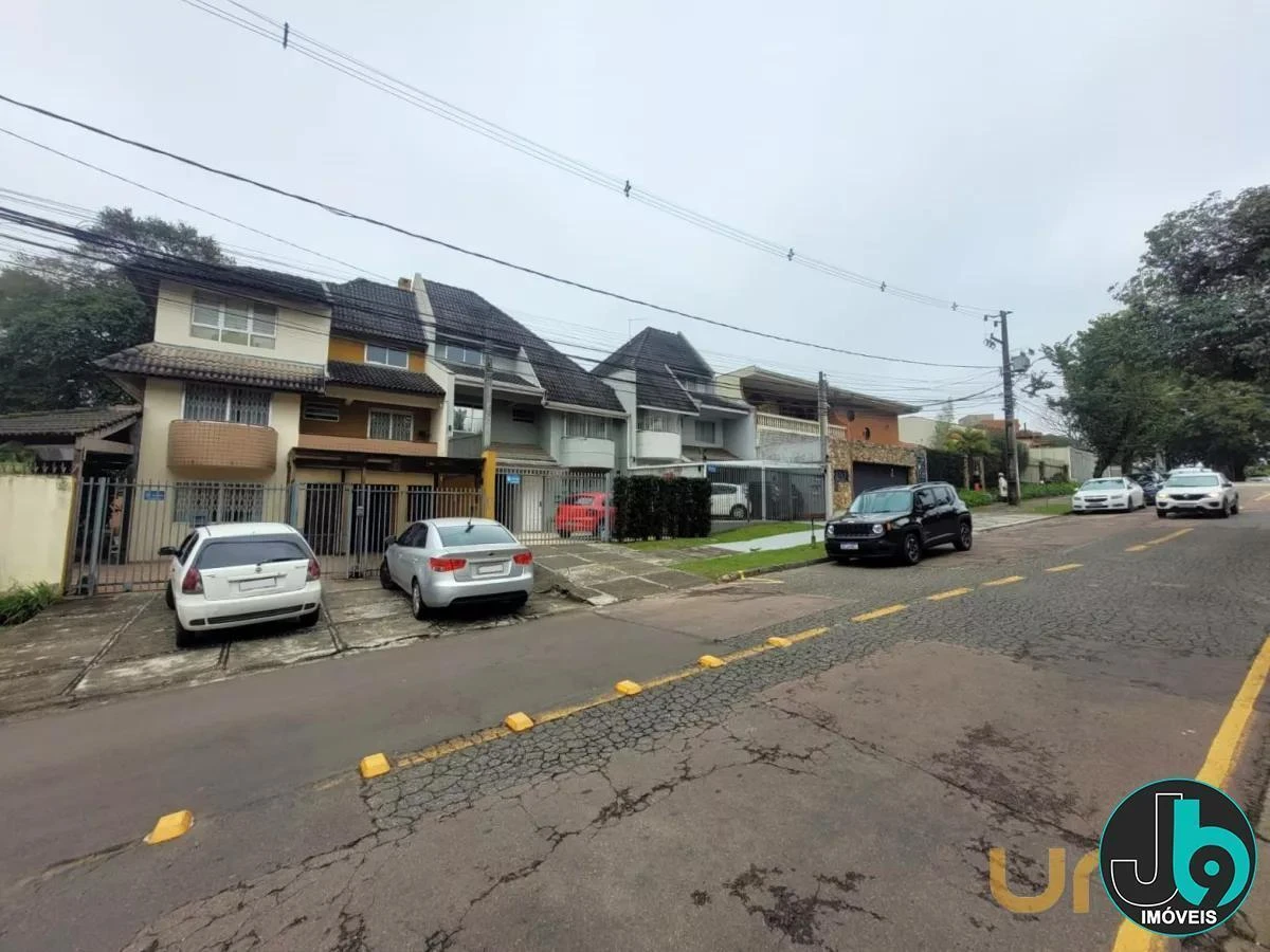 House with 3 bedrooms, 200 m², 3 parking spots and 4 levels — photo 18