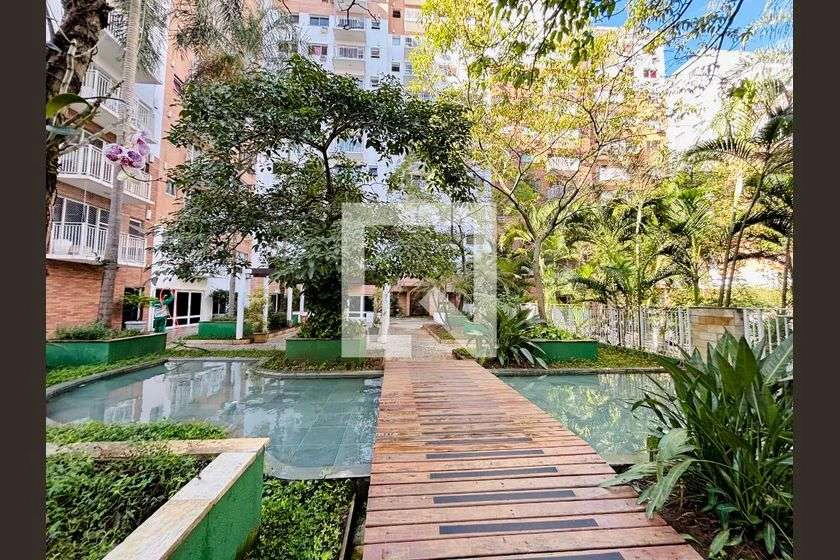 1-bedroom apartment with an open kitchen and balcony — photo 26