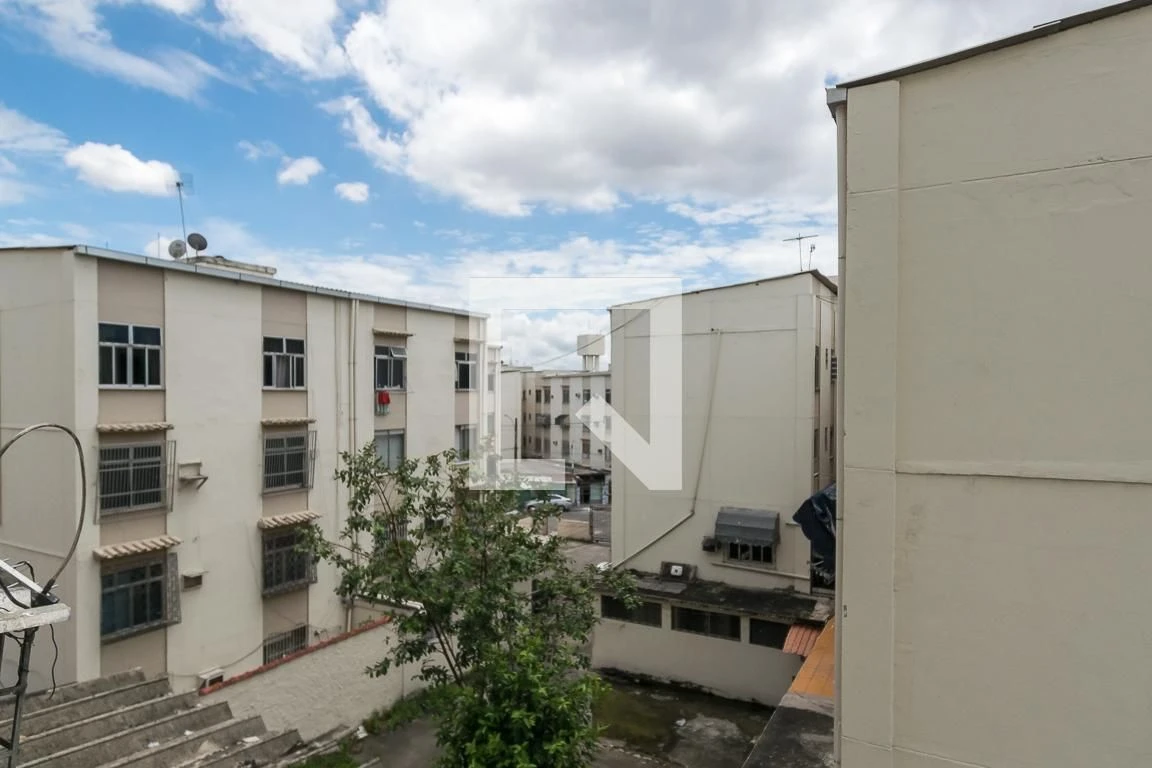 Rental apartment with 2 bedrooms 1 bath and a terrace — photo 4