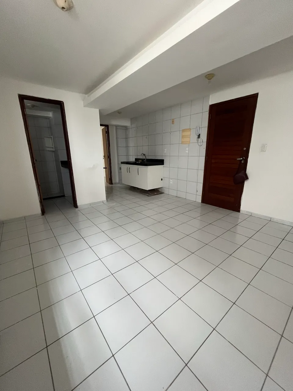 Apartment with open-plan kitchen and 2 bedrooms and 2 baths — photo 2
