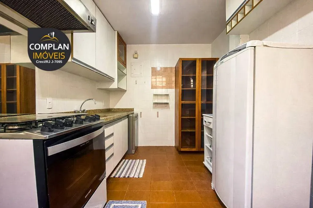 Apartamento com 3 quartos e armários embutidos — photo 27