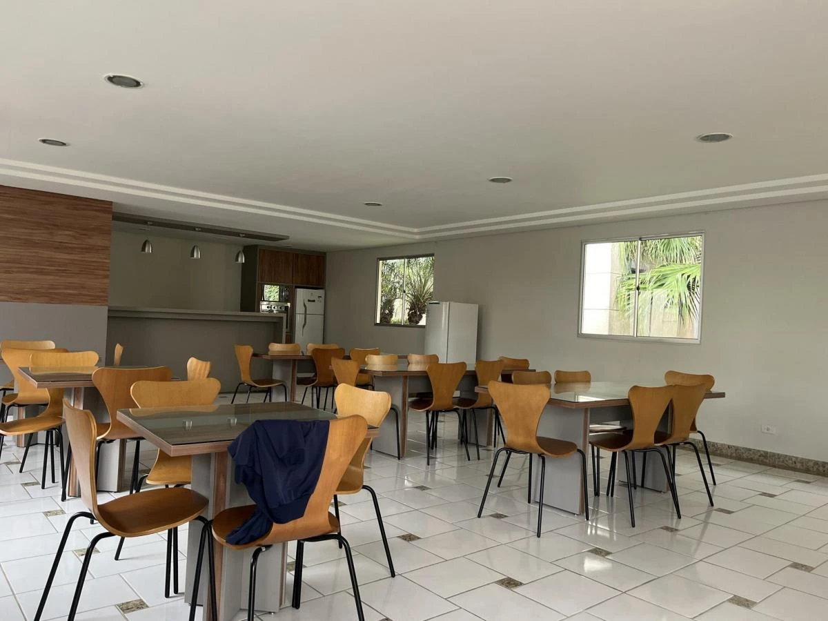 Furnished apartment with 3 bedrooms and a balcony — photo 15