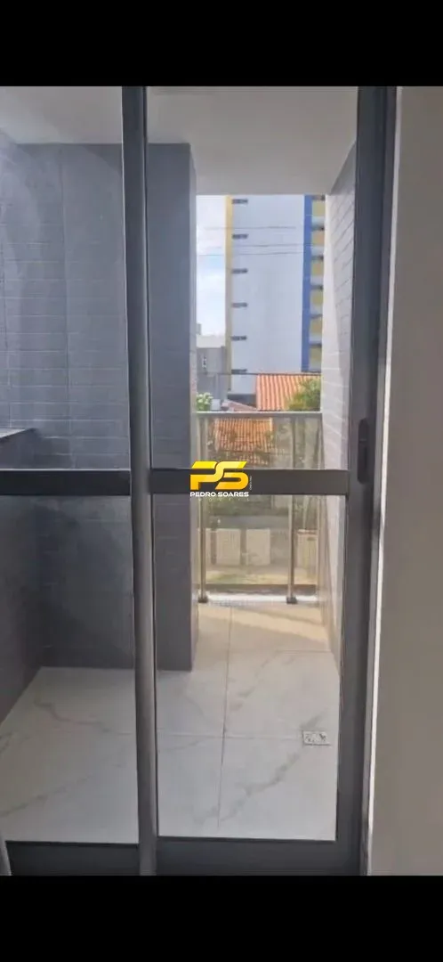 60 m² apartment with 2 bedrooms, 2 bathrooms and no parking — photo 8