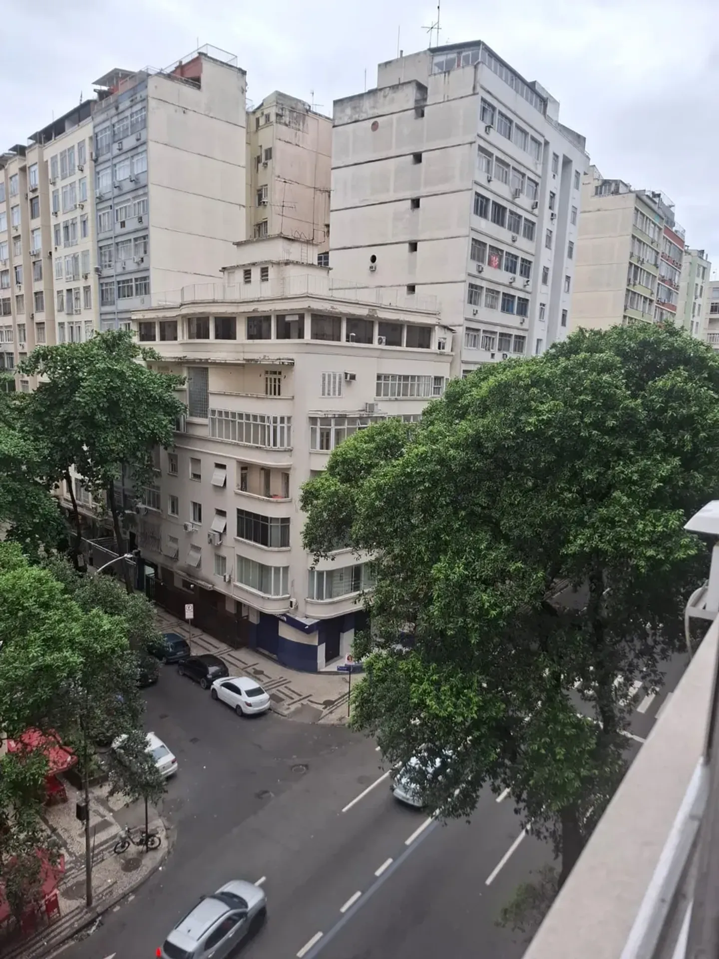 Apartment on the 5th floor with wood or laminate floors — photo 10