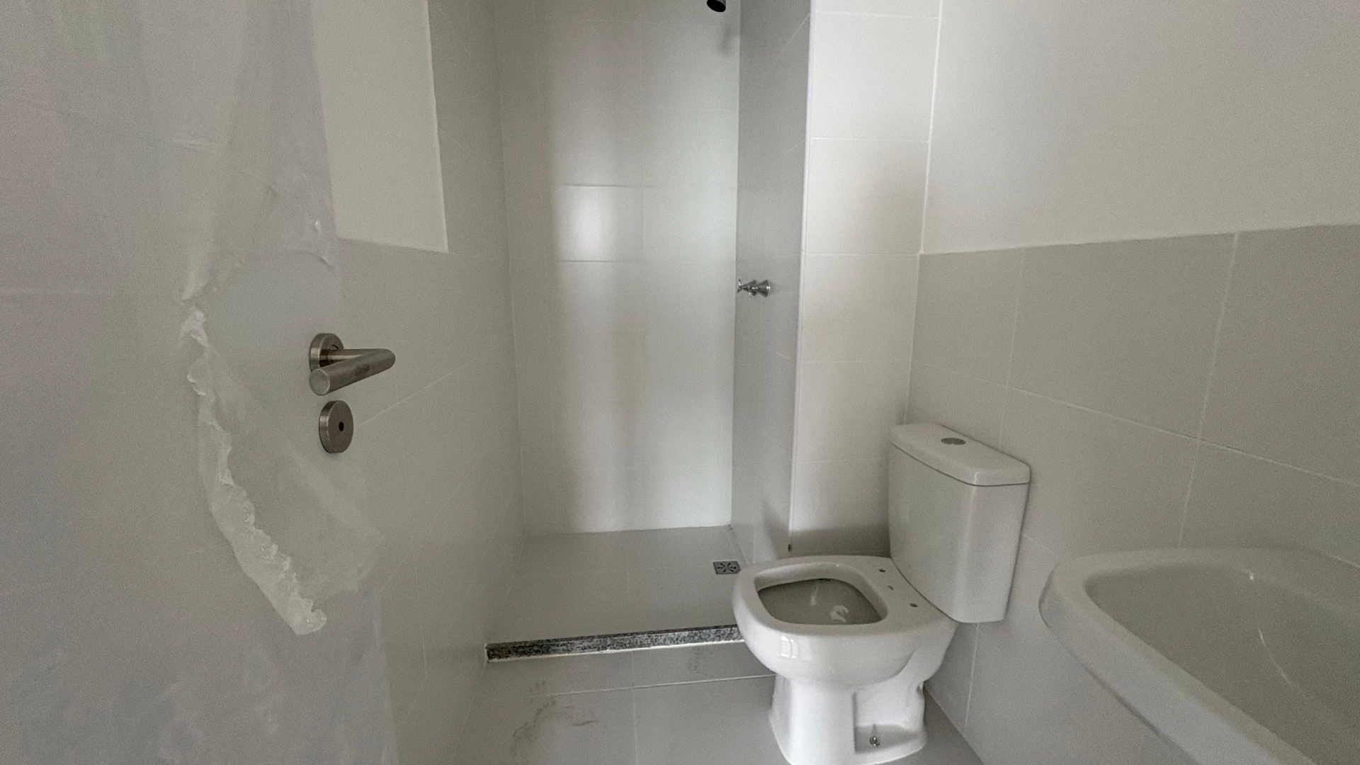 2-bedroom apartment with a mountain view in Rio de Janeiro — photo 37