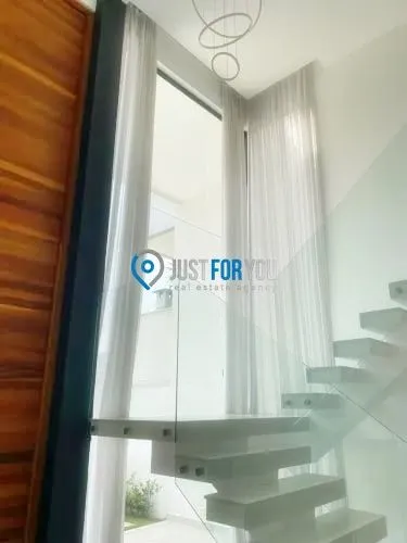 Casa com 5 dormitórios e cozinha integrada, 450 m² — photo 2