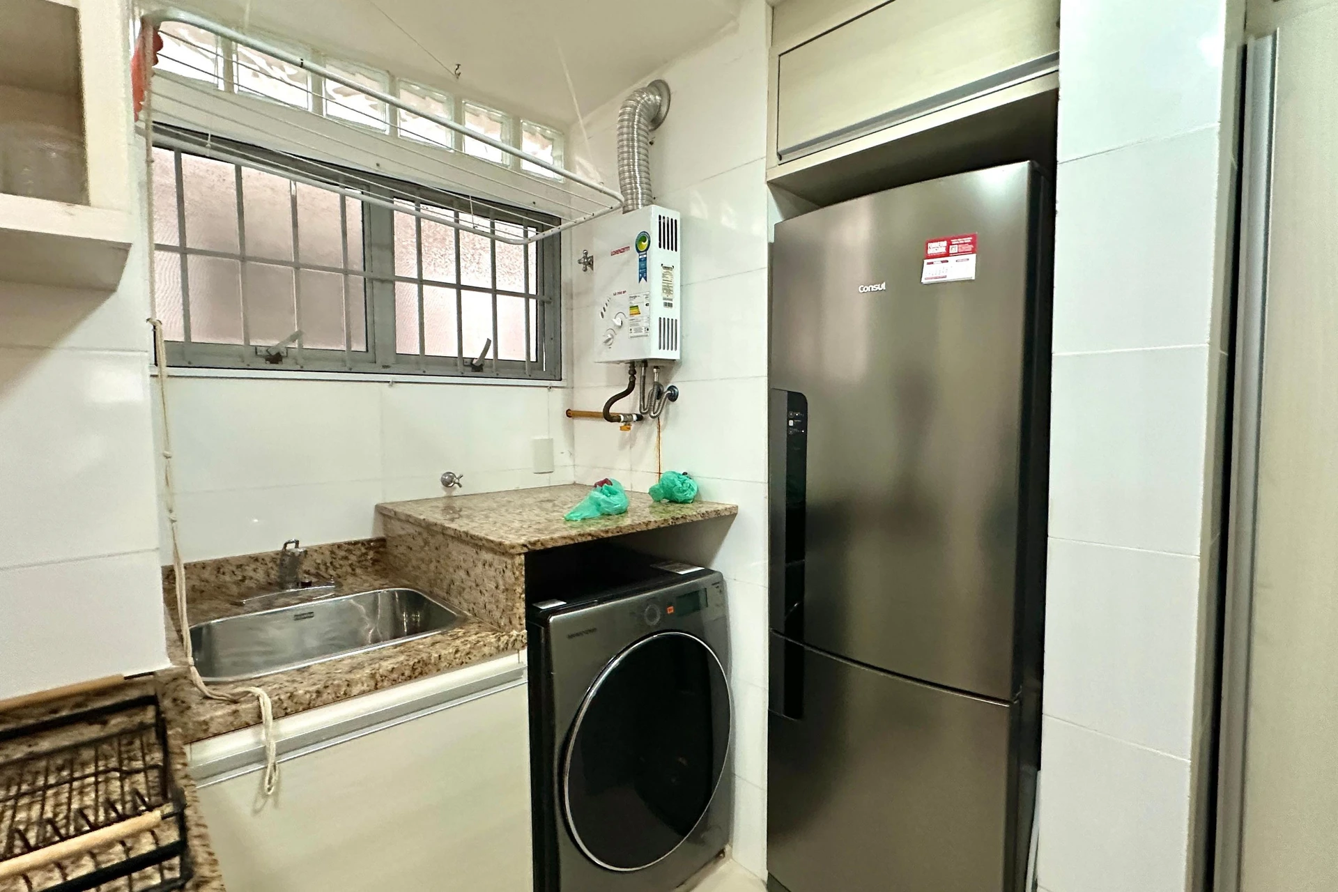 Furnished 2-bedroom apartment with integrated kitchen — photo 10