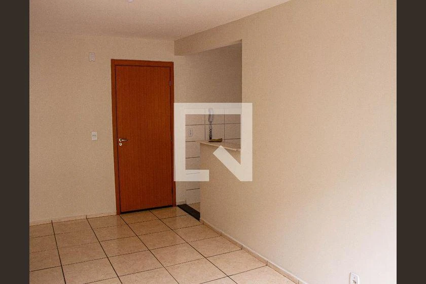 Apartamento sem mobília com 2 banheiros e box de vidro — photo 12