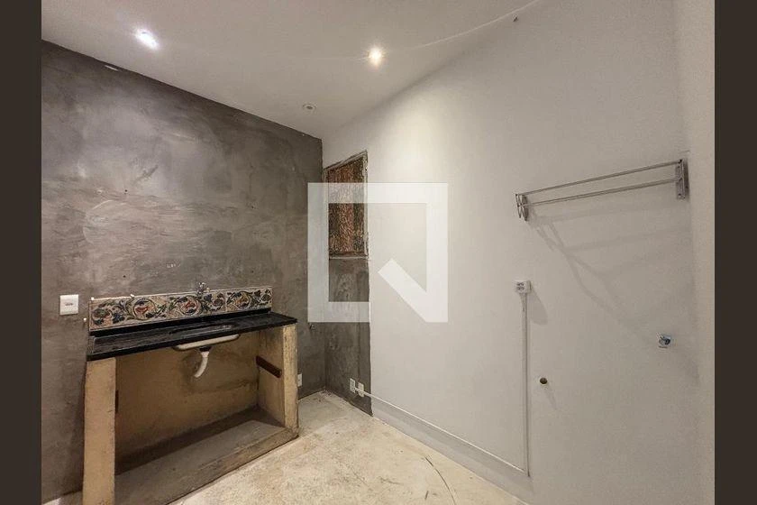 Furnished house with 6 bedrooms and 3 en-suites — photo 37