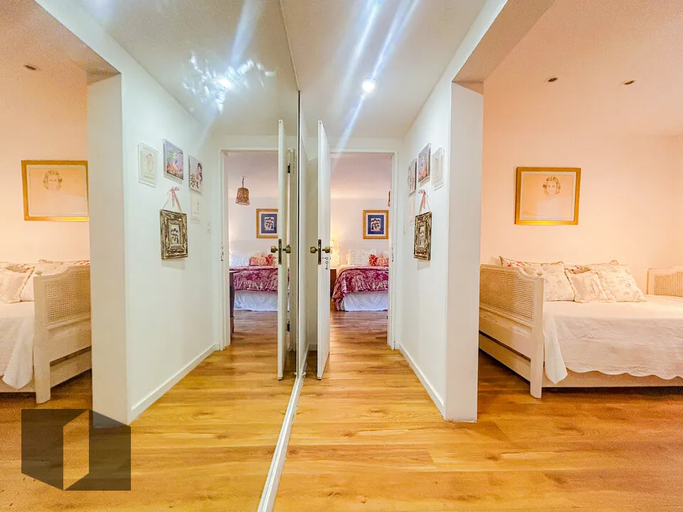 Casa triplex amueblada con 7 dormitorios y 5 suites — photo 48