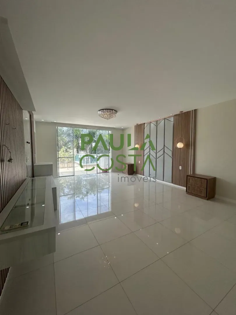 Панорамні вікна та 4 спальні: будинок 480 м² — photo 8