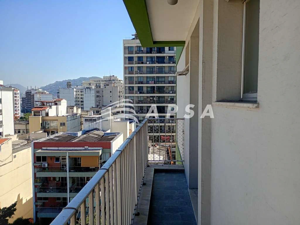 120 m² apartment with 3 bedrooms and 2 parking spots — photo 23