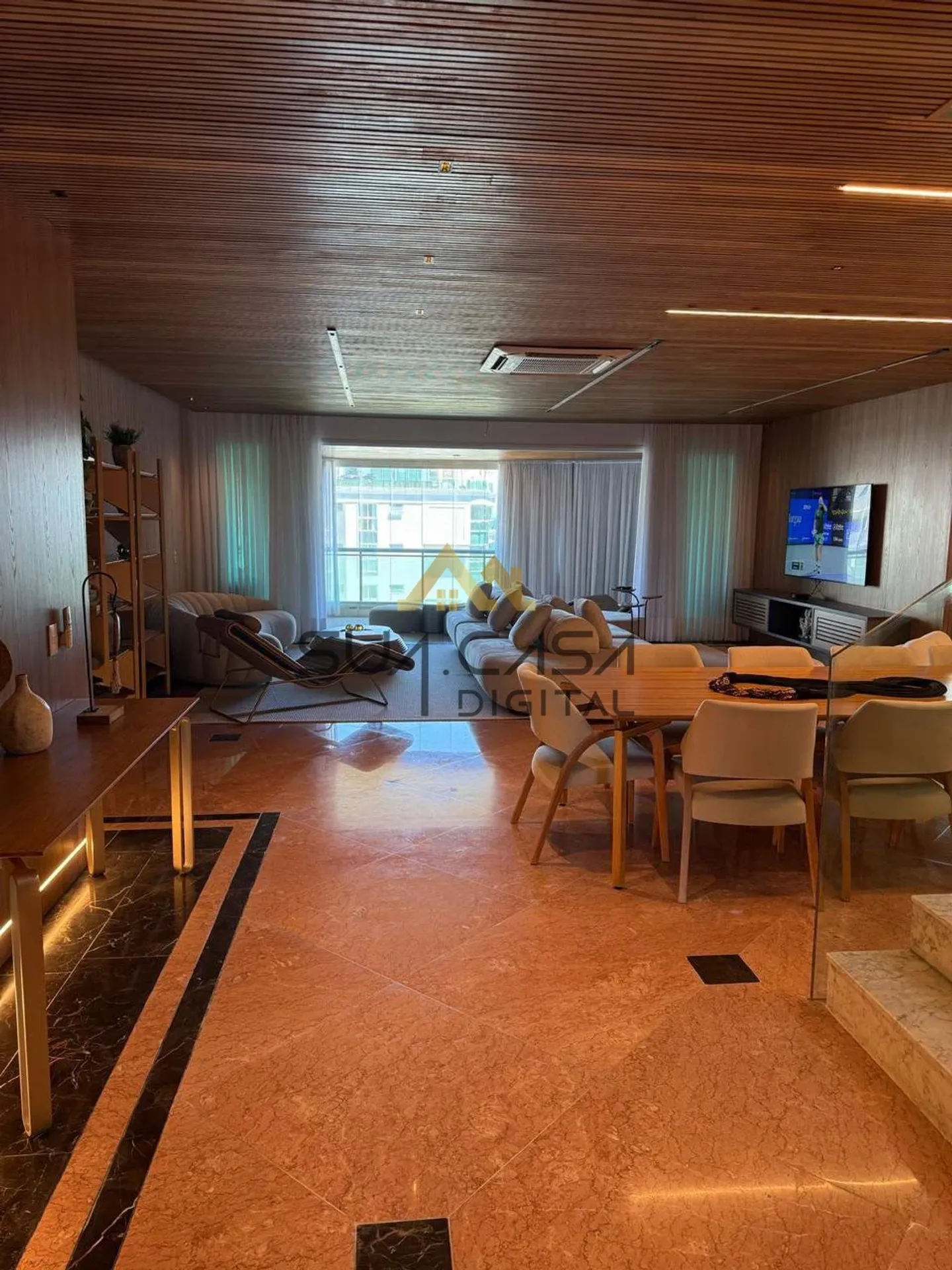 4-bedroom apartment with a water view — photo 21