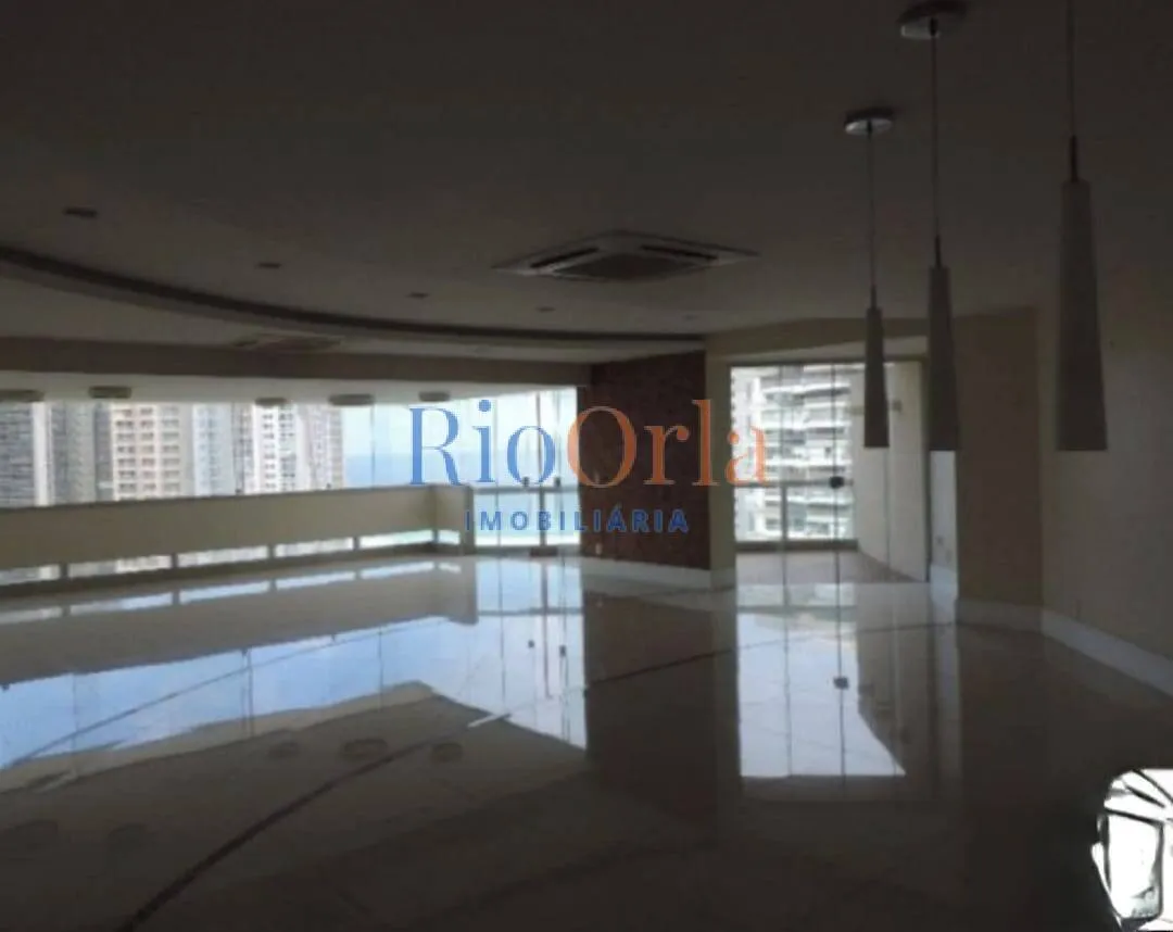 Unfurnished apartment with 4 bedrooms and 5 bathrooms — photo 5