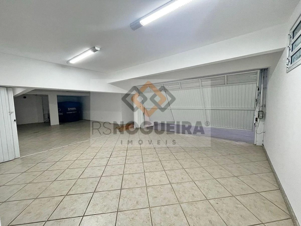 Furnished house, 317 m², with a bathtub — photo 39