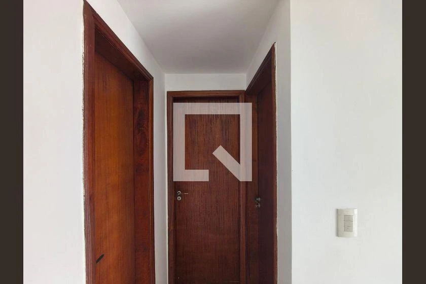 Rental apartment with 2 bedrooms and a balcony — photo 19