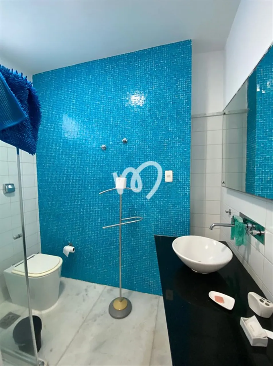 Furnished 314 m² apartment with 5 bedrooms — photo 13