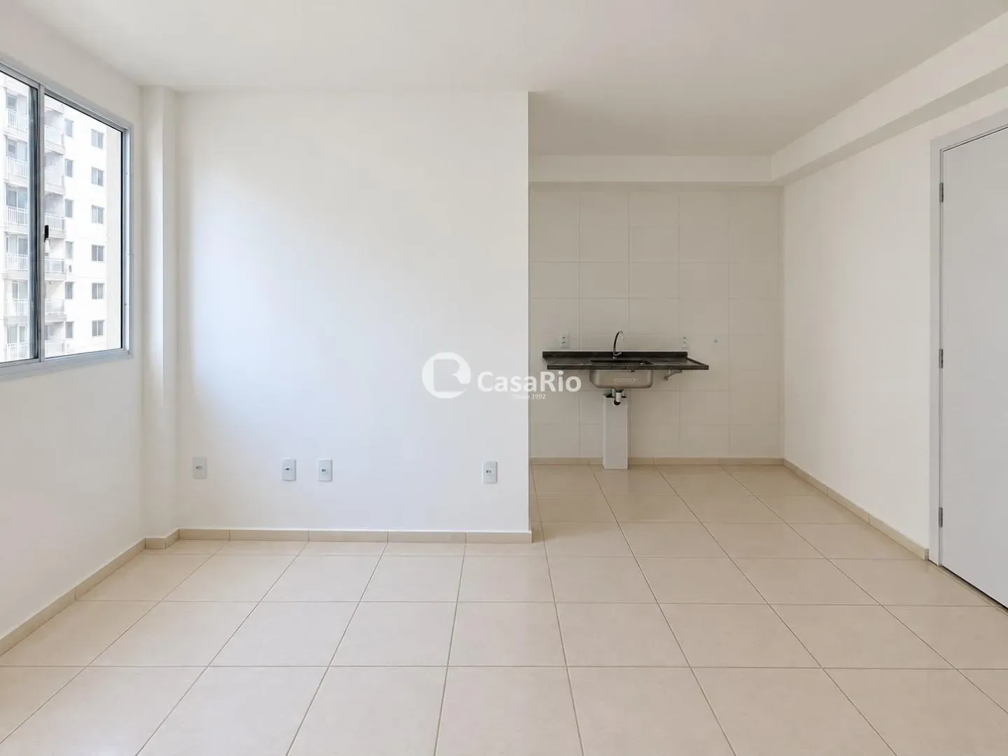 2-bedroom apartment in a building with a gym — photo 6