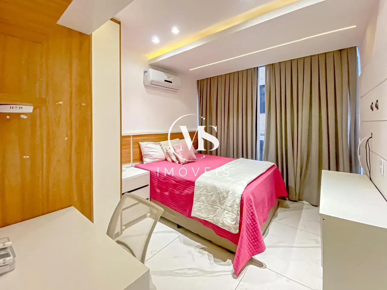 5-bedroom apartment with a bathtub in Rio de Janeiro — photo 10