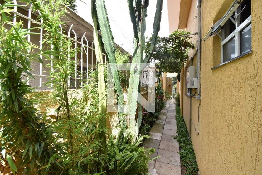 Furnished 2-bedroom apartment, 60 m² — photo 27