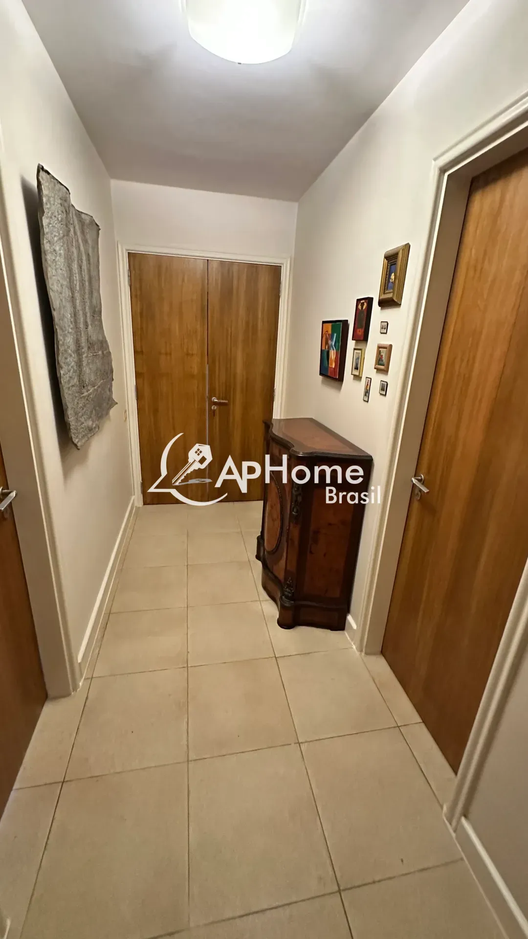 Apartment with 4 bedrooms, closed kitchen — photo 25