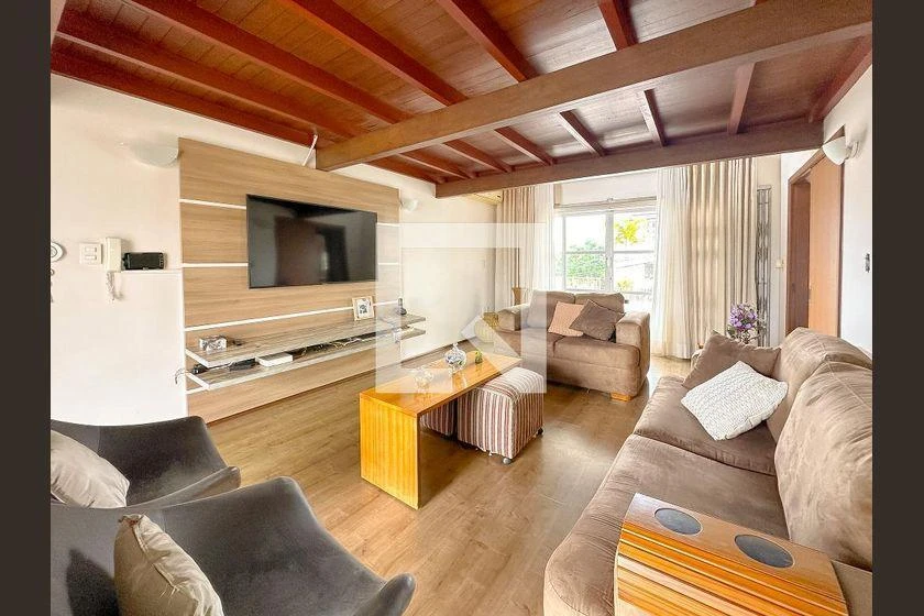 Furnished house, 250 m², with a bathtub — photo 7