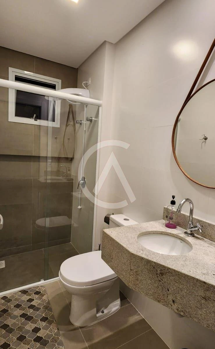 One-bedroom apartment with a water view in Florianópolis — photo 10