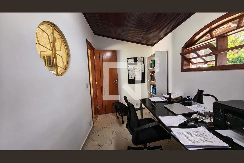 Casa com 4 quartos e 341 m², 3 suítes — photo 16