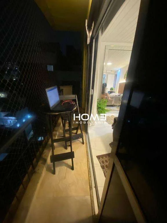 Apartamento com 3 dormitórios, 3 banheiros e 180 m² — photo 6