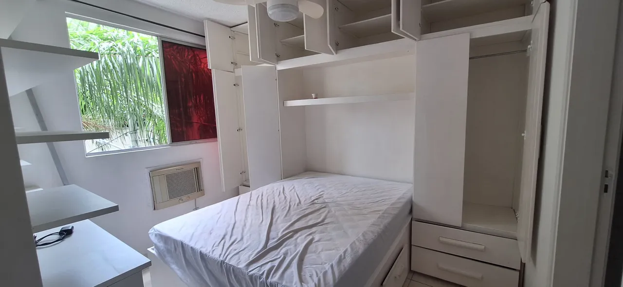 Apartment with 2 bedrooms and an open-plan kitchen — photo 3