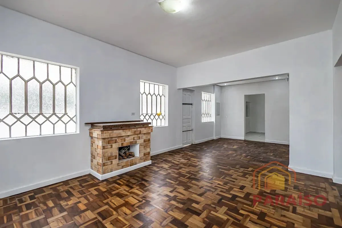 Деревянный пол или ламинат и 4 спальни: дом 165 м² — photo 19