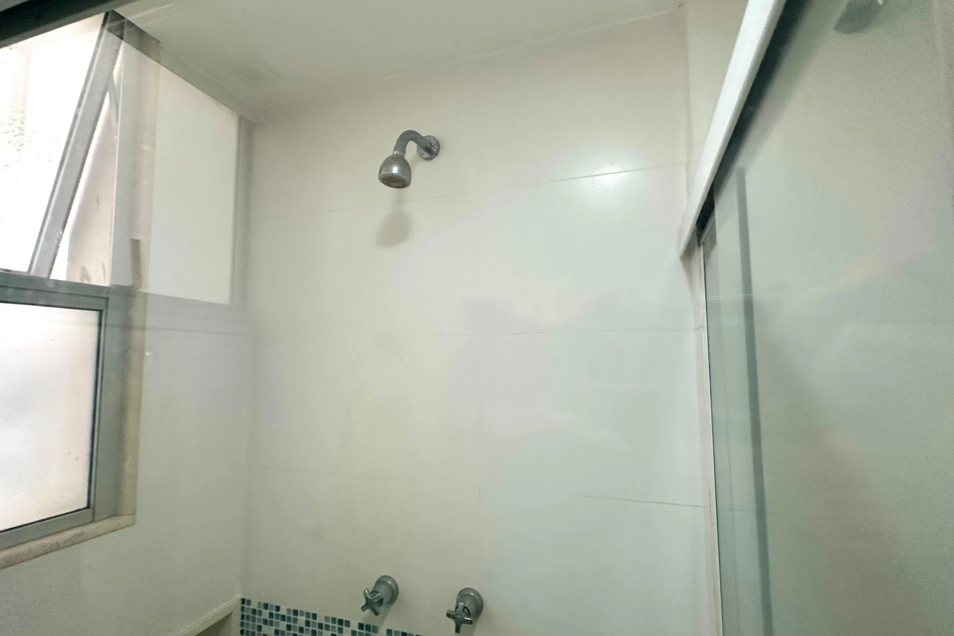 200 m² apartment with a washing machine and a home office — photo 7