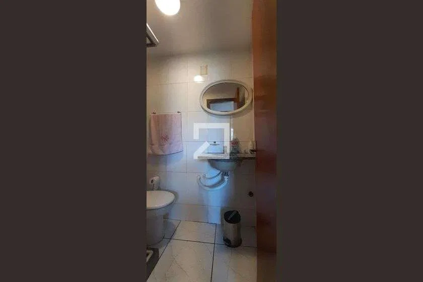 Furnished 2-bedroom apartment with en-suite — photo 23