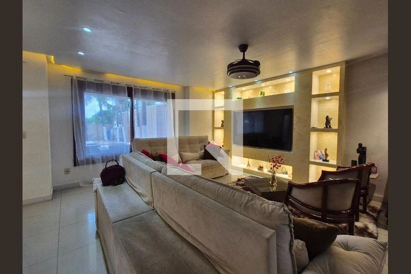 House for rent with 4 bedrooms and a glass balcony — photo 33
