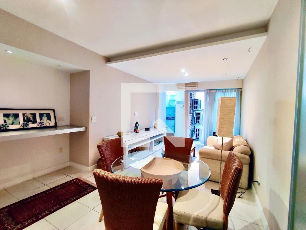 2-bedroom apartment with a washing machine in Rio de Janeiro