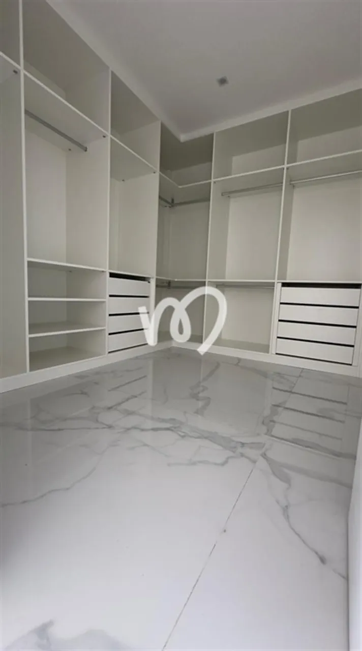 Casa com 4 quartos e 5 banheiros e cozinha integrada — photo 8