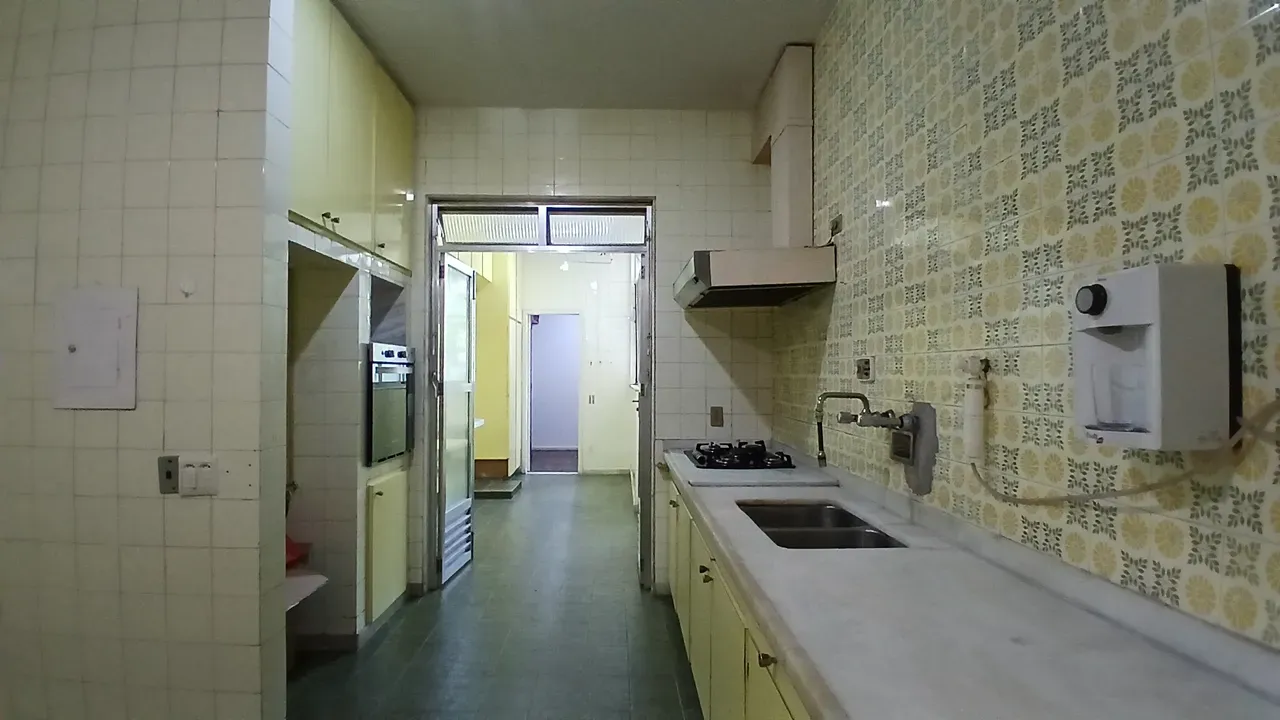 Vista a la montaña y 3 dormitorios: departamento de 148 m² — photo 23